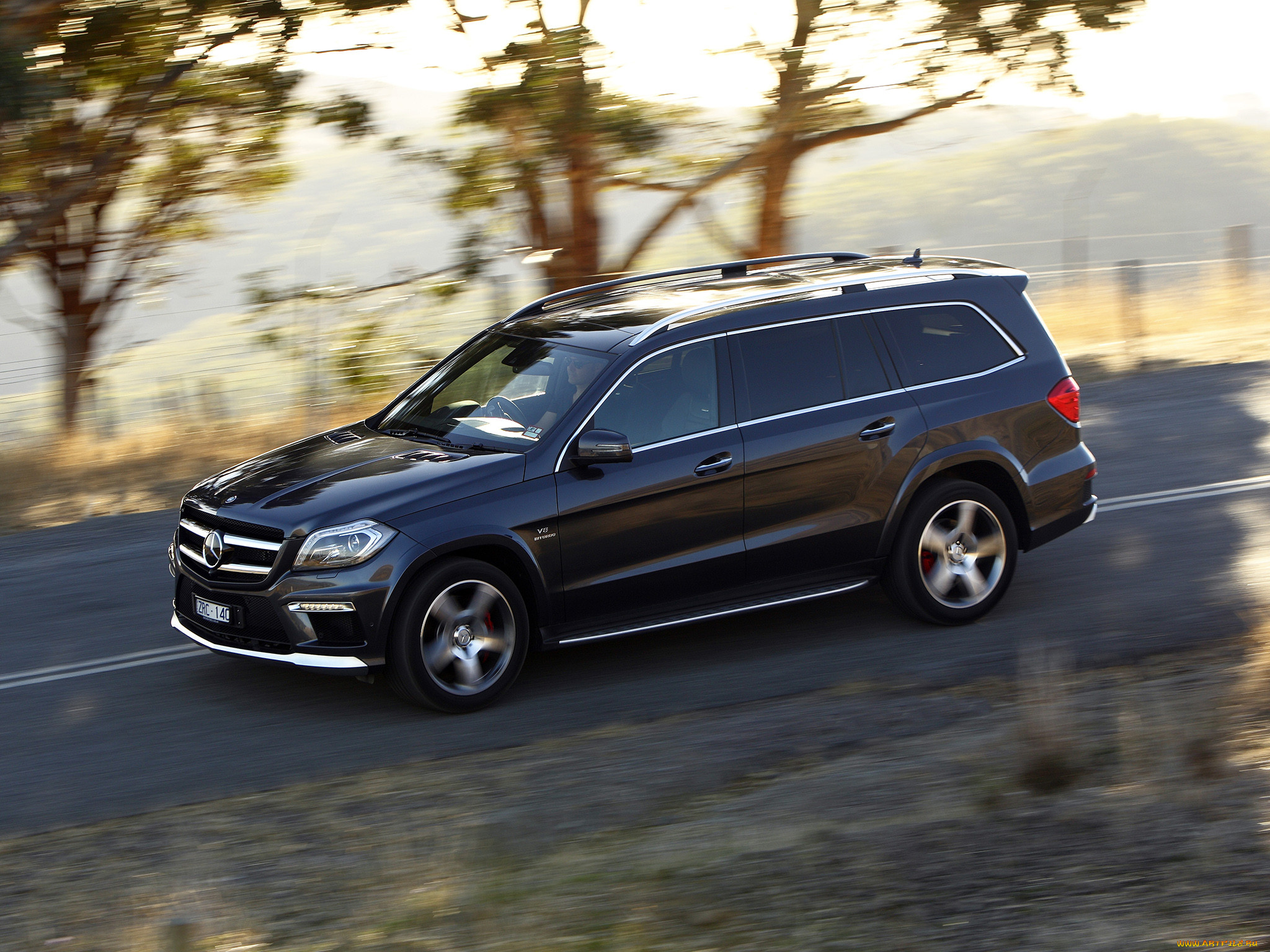 Mercedes Benz gl 63 AMG 2013